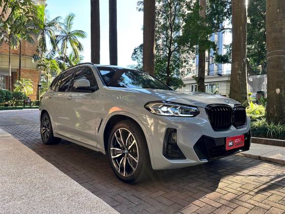 BMW X3 2.0 16V HÍBRIDO M SPORT XDRIVE30E STEPTRONIC BMW X3 2.0 16V HÍBRIDO M SPORT XDRIVE30E STEPTRONIC